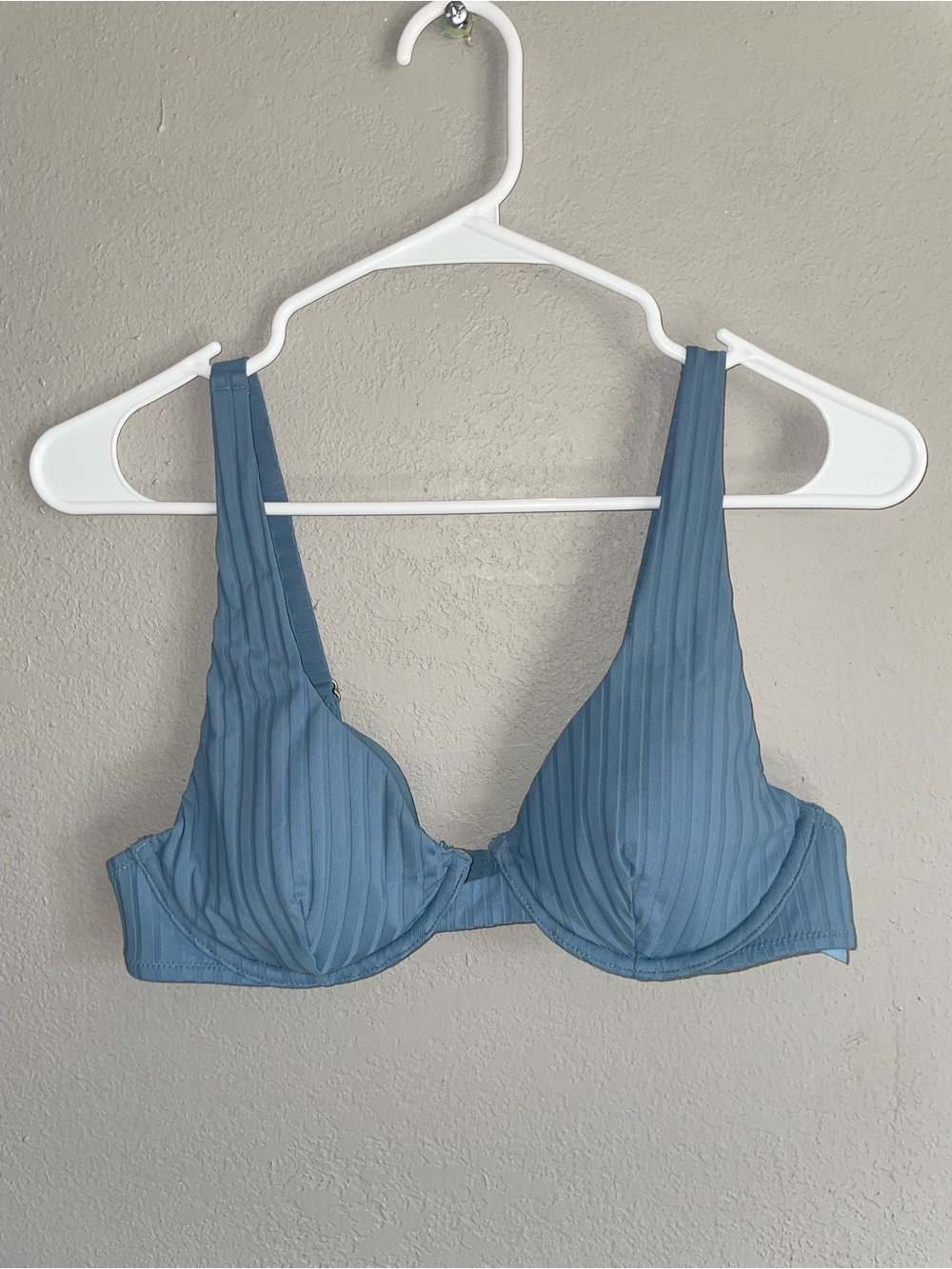 Shade & Shore Blue Ribbed Underwire Bikini Top